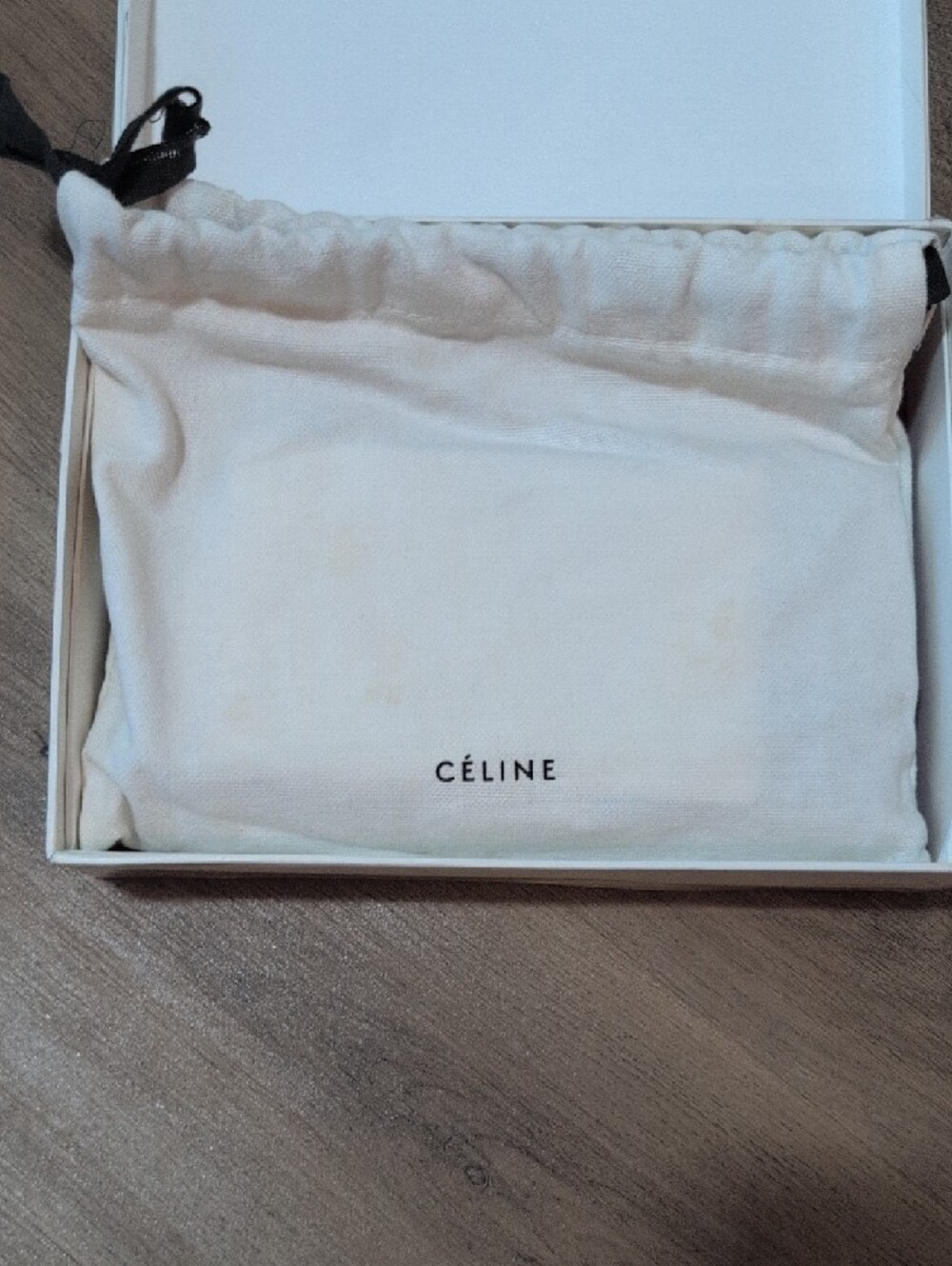 EUC Celine Wallet Full Inclusion - Picture 15 of 16